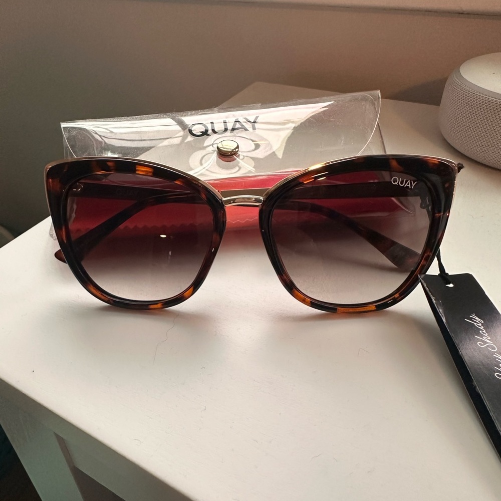 Quay Honey Tortoise cat eye sunglasses